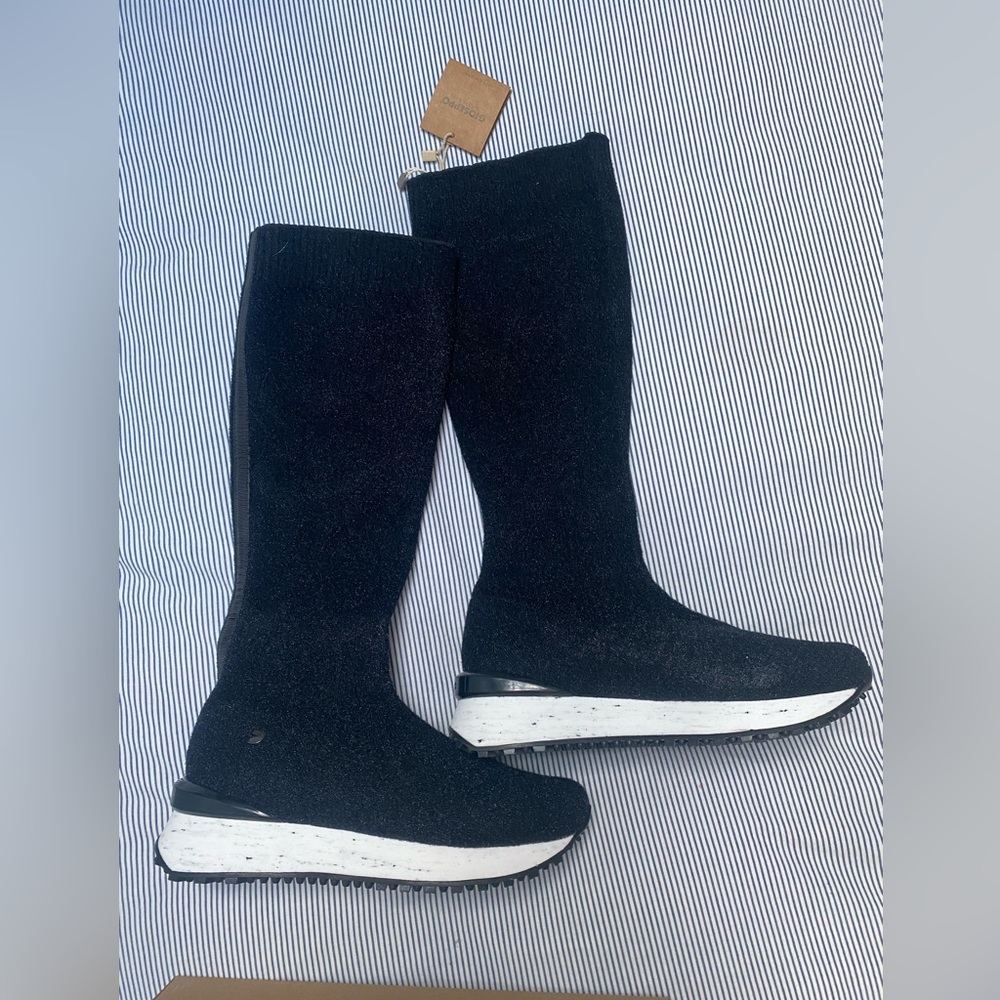 Gioseppo Sneakers-boots; 36.5; black. Brand new.
